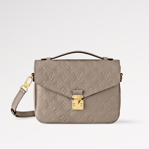 Louis Vuitton Handbags - Louis Vuitton Pochette Metis handbag in turtle dove - Comes with box and dustbag